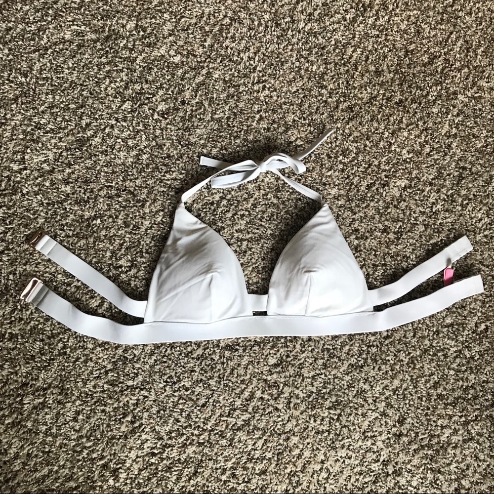 Victoria’s Secret bathing suit top sz large